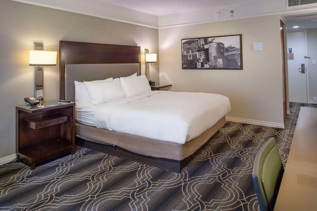 Images St. Louis Union Station Hotel, Curio Collection by Hilton