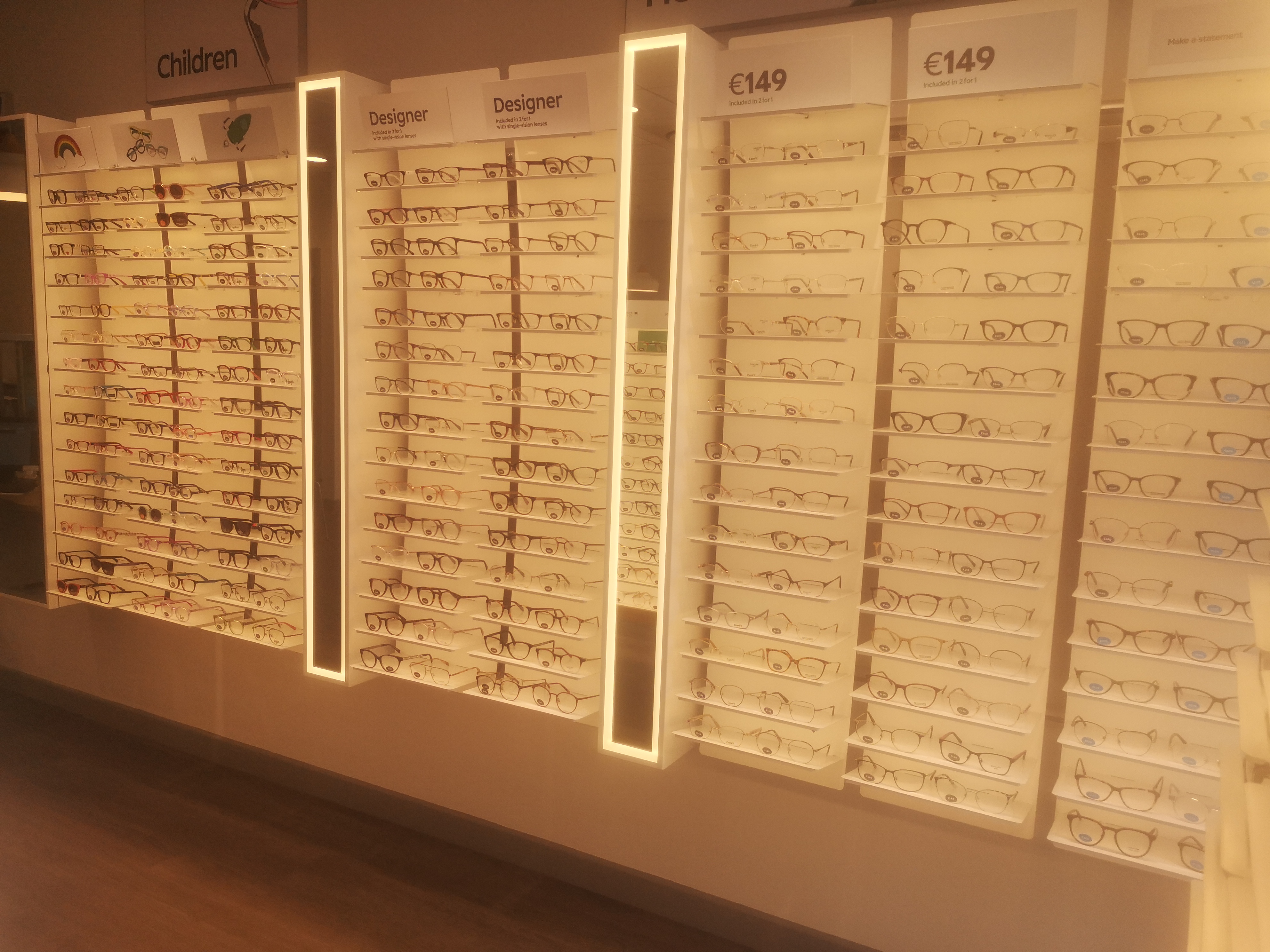 Specsavers Opticians and Audiologists - Killarney 6