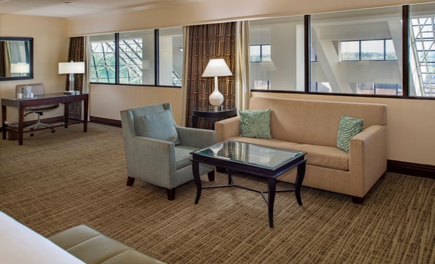 Images Crowne Plaza St. Louis Airport by IHG