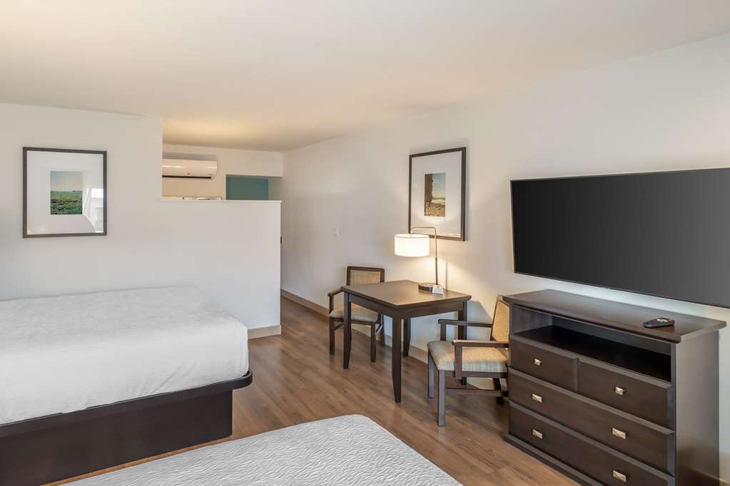 Two Queen Room