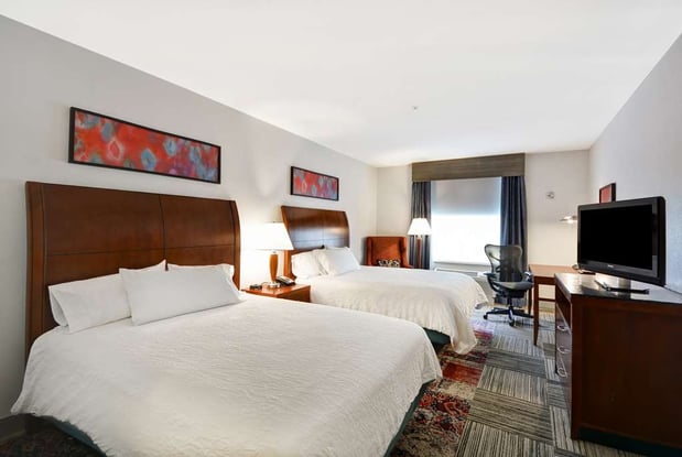 Images Hilton Garden Inn Gulfport Airport