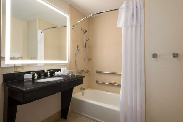 Images Homewood Suites by Hilton Jacksonville Deerwood Park
