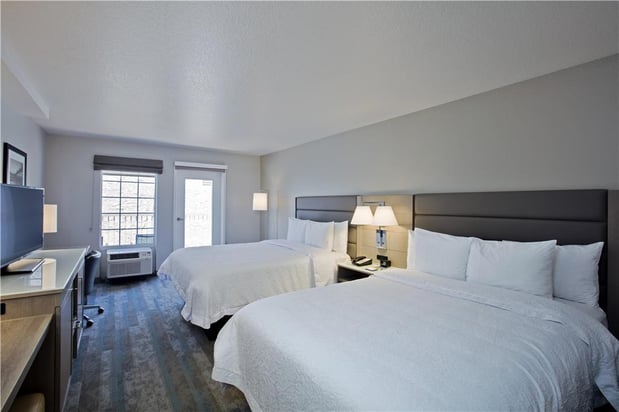 Images Hampton Inn and Suites Hermosa Beach