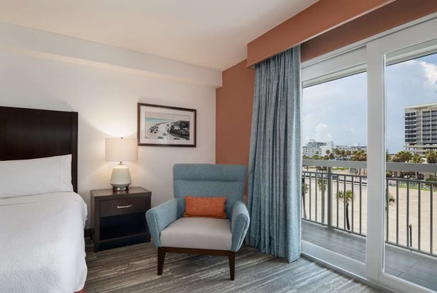 Images Hilton Garden Inn Daytona Beach Oceanfront