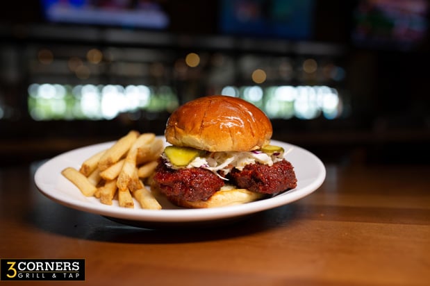 Images 3 Corners Grill & Tap - Lemont