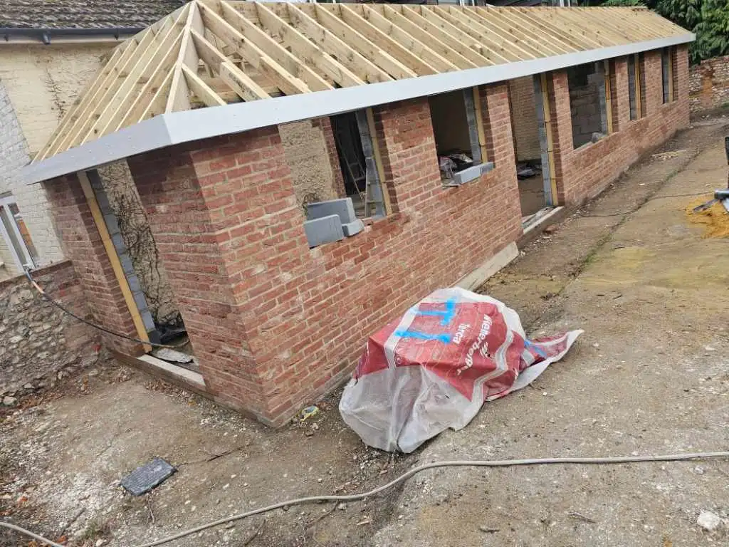 Images G.B. Bricklaying Hampshire