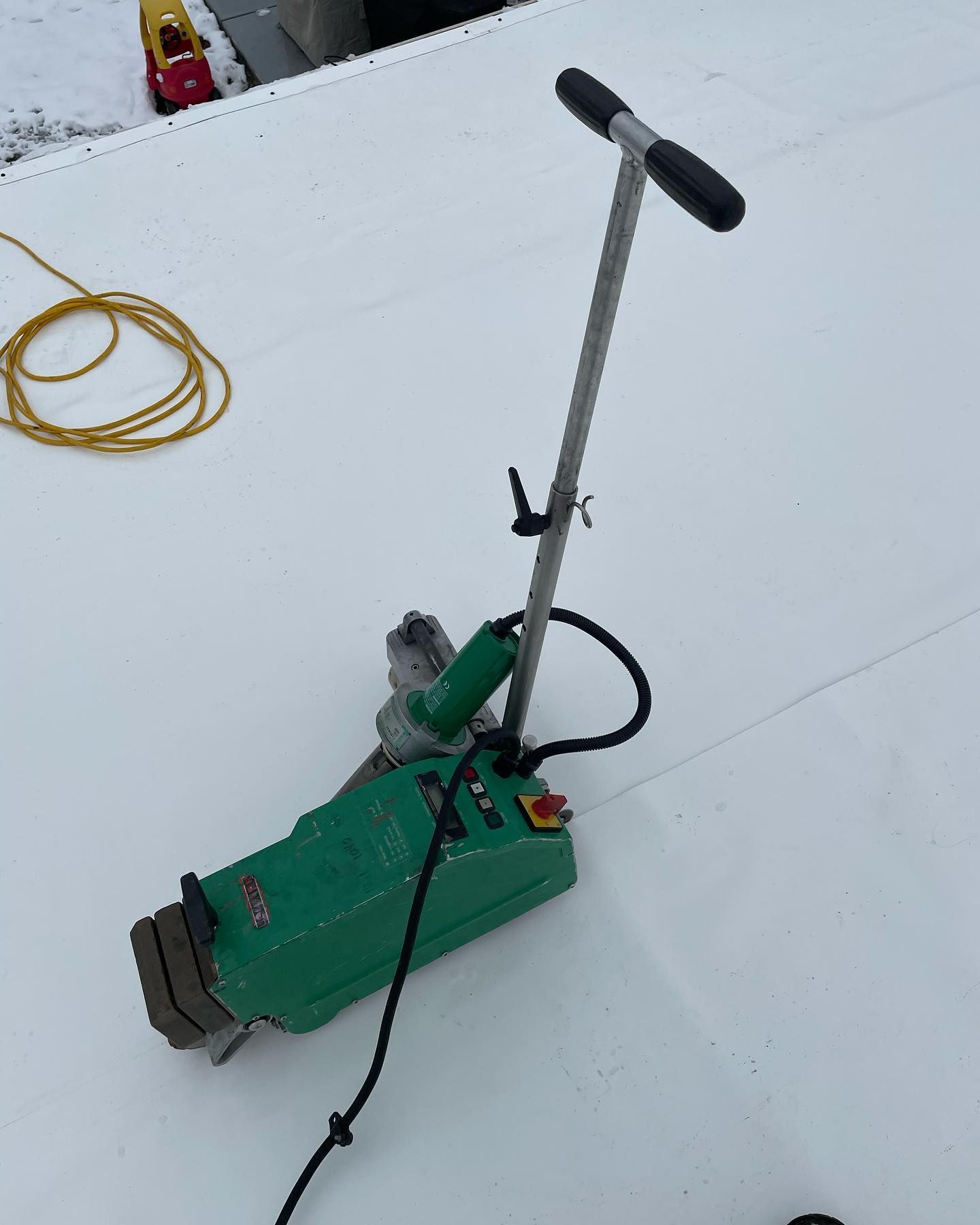 West Desert Roofing Image