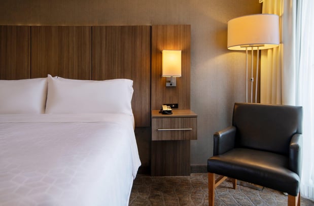 Images Holiday Inn Nashville-Vanderbilt (Dwtn) by IHG