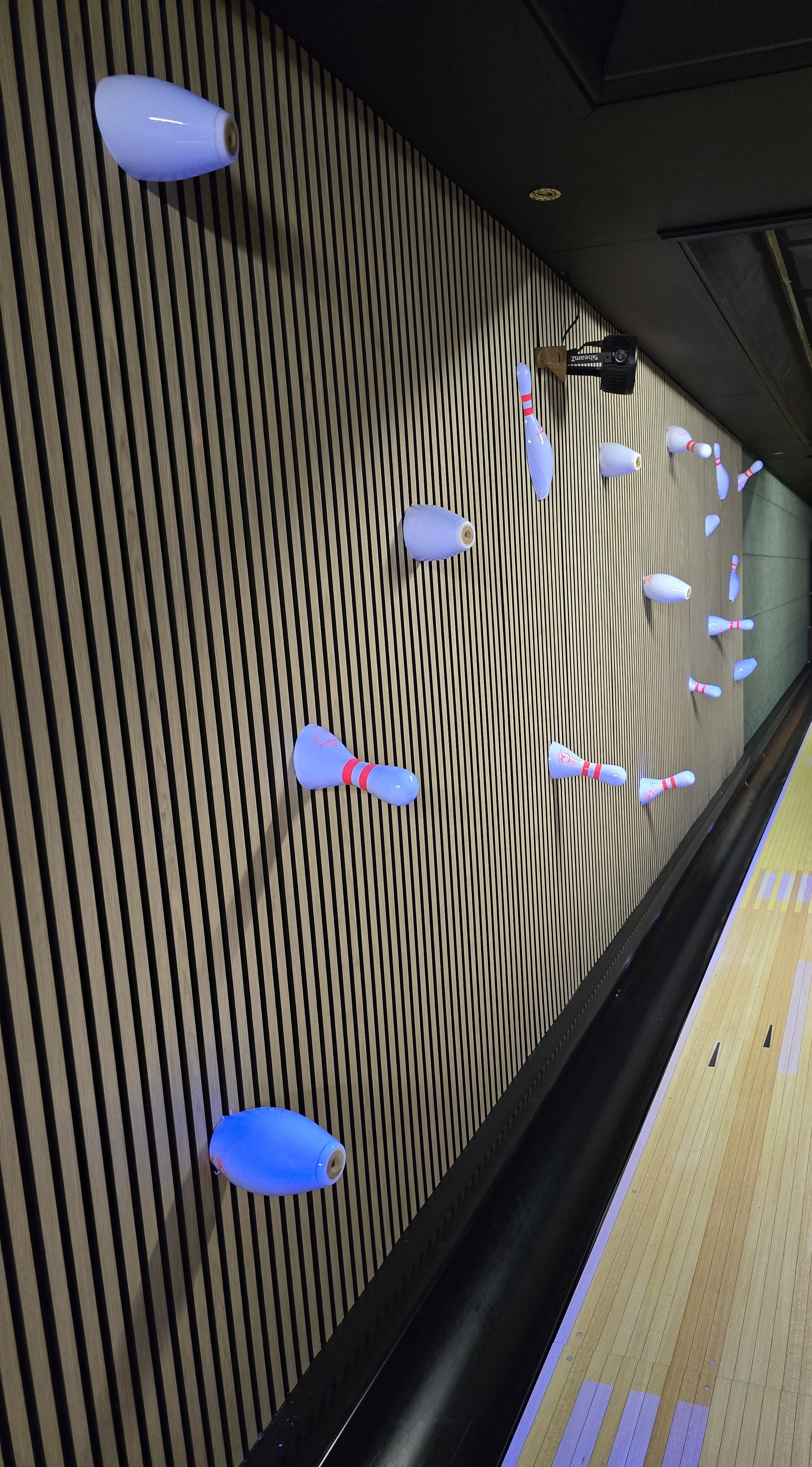 Foto's Bowlingcentrum De Flying Bowling
