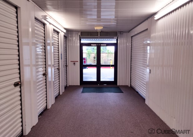 Images CubeSmart Self Storage