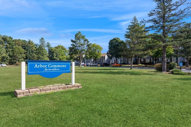 Images Arbor Commons