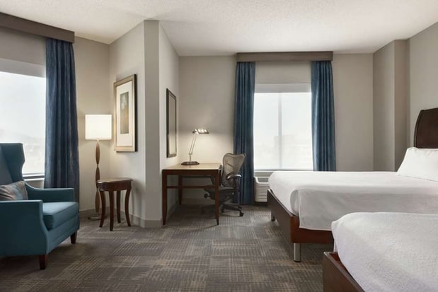 Images Hilton Garden Inn Minneapolis Downtown
