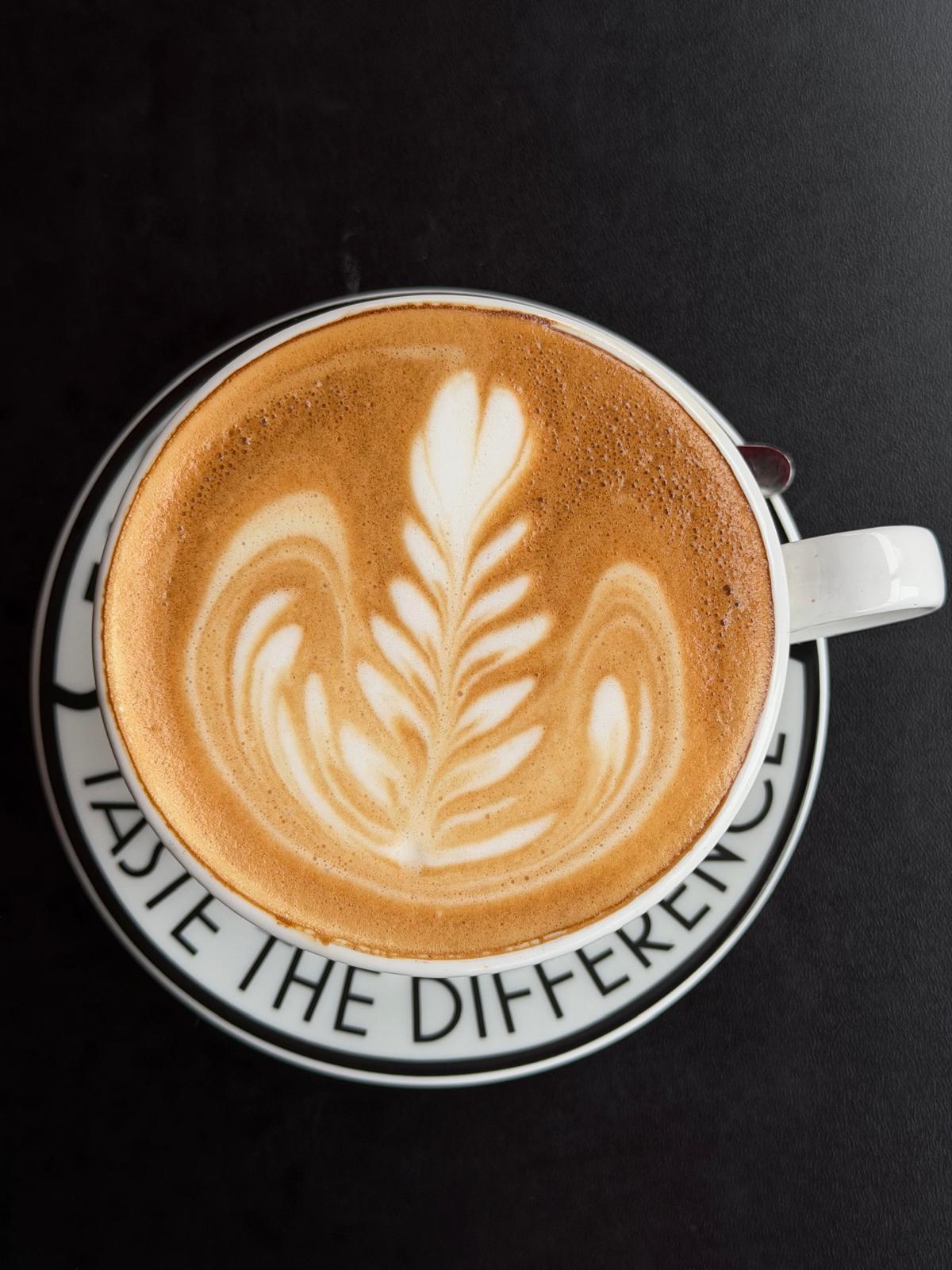 Cafe Latte Rosetta Art