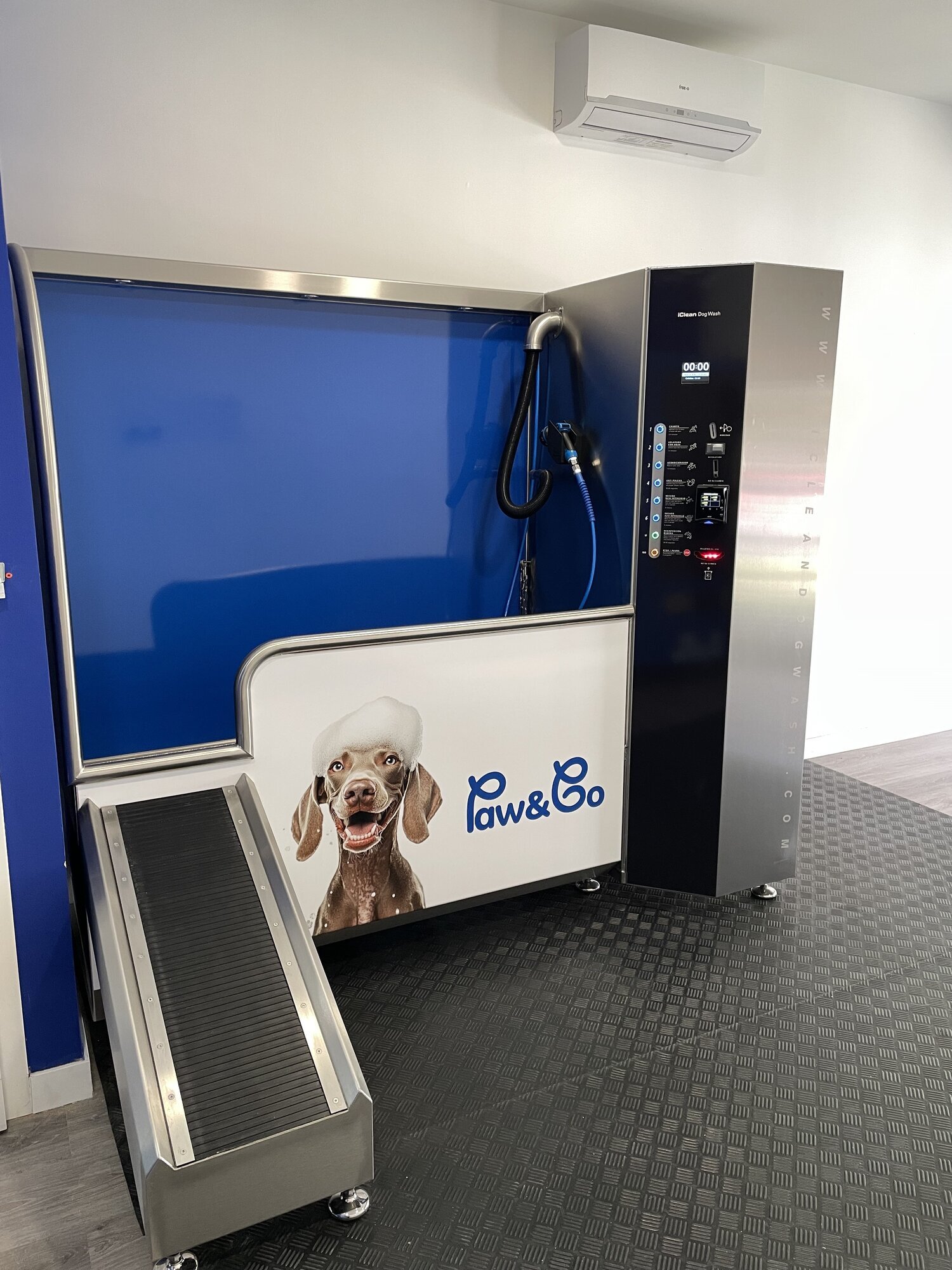 Images Paw&Go - Autolavado de perros y peluquería canina