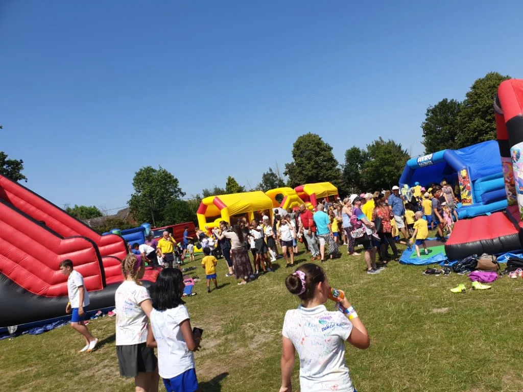 Images Top Banana Bouncy Castles