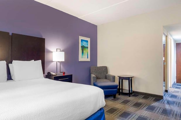 Images Best Western Hartford Hotel & Suites