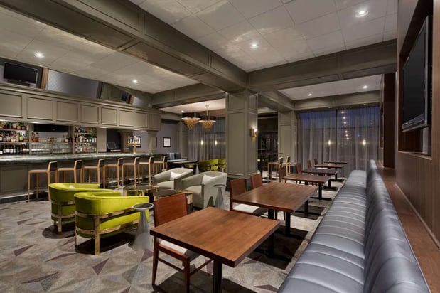 Images Hilton Chicago/Oak Brook Suites