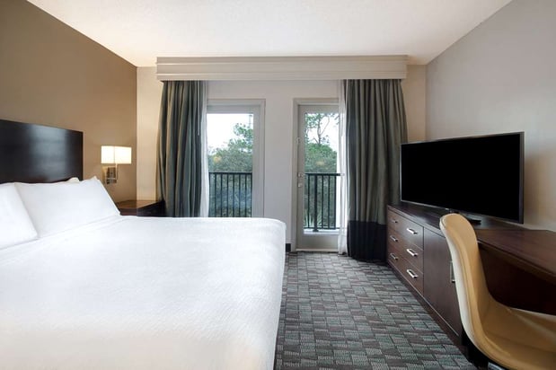 Images Embassy Suites by Hilton Jacksonville Baymeadows