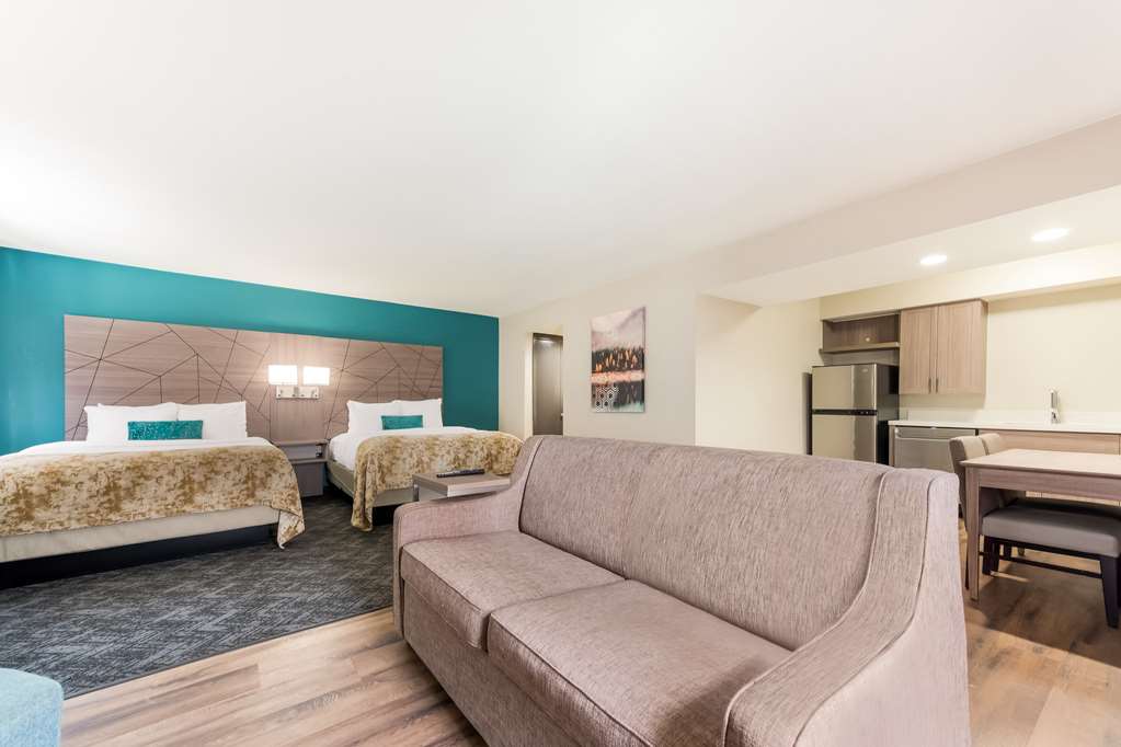 Queen Suite