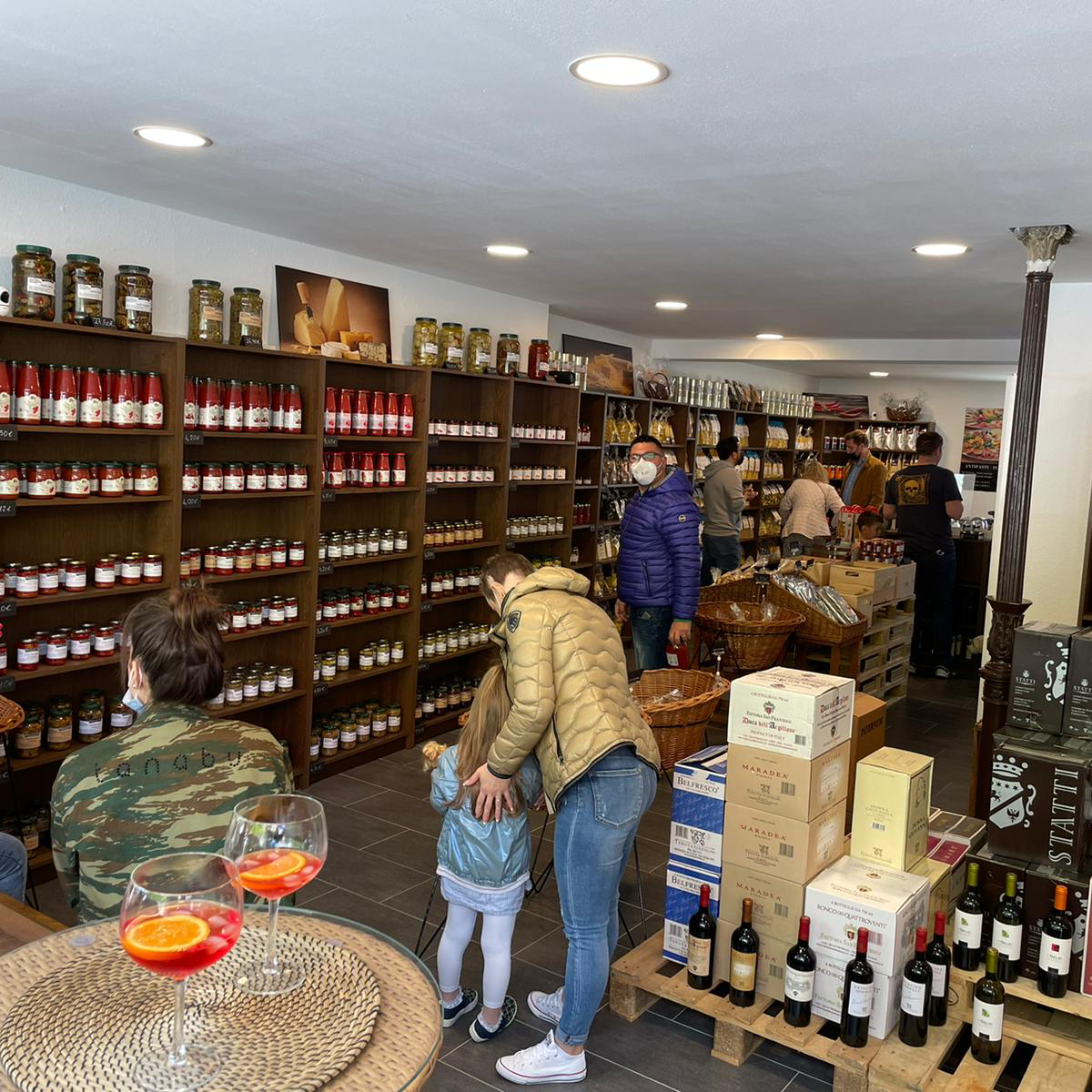 Feinkost & Weinbar Rossano, Pforzheimer Straße 27 in Rutesheim