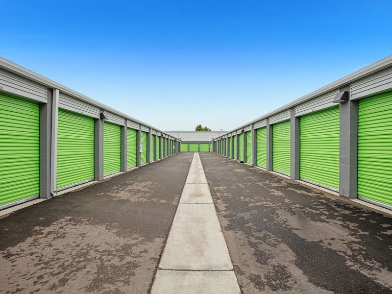 Images Extra Space Storage