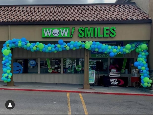 Images WOW! Smiles - Monterey