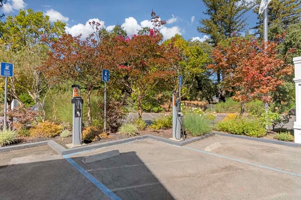 Images Best Western Dry Creek Inn