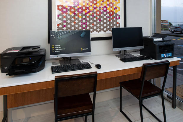Images Holiday Inn Express San Francisco-Airport South by IHG