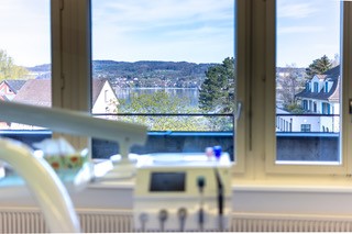 Bilder Dr. med. dent. Kuster Martha