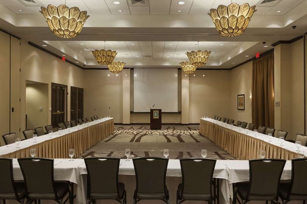 Images Embassy Suites by Hilton Savannah Airport
