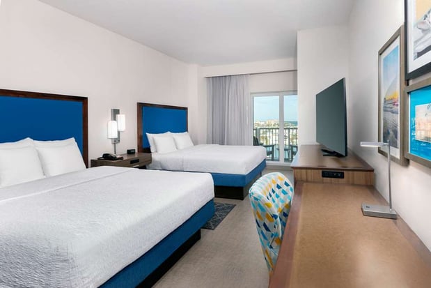Images Hampton Inn & Suites Clearwater Beach