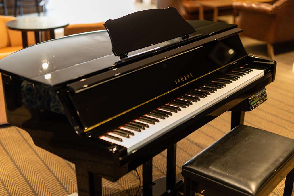 Images Albrighton Hall and Spa, a member of Radisson Individuals