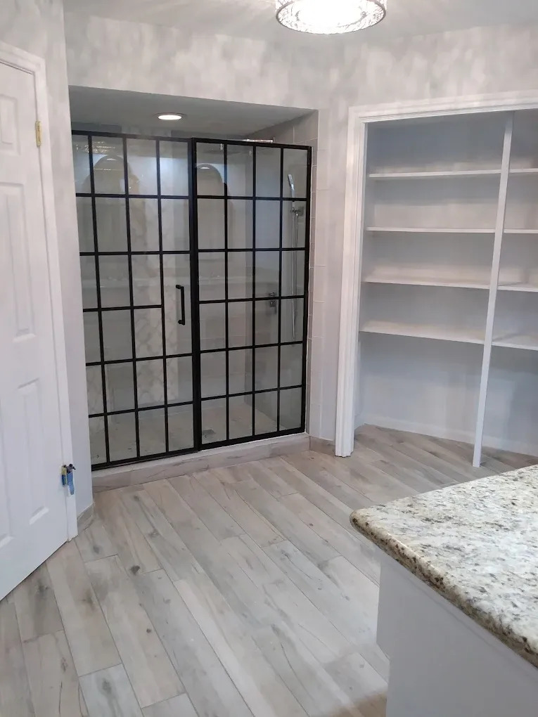 Dude's Construction Image