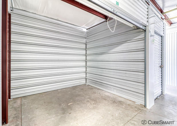 Images CubeSmart Self Storage