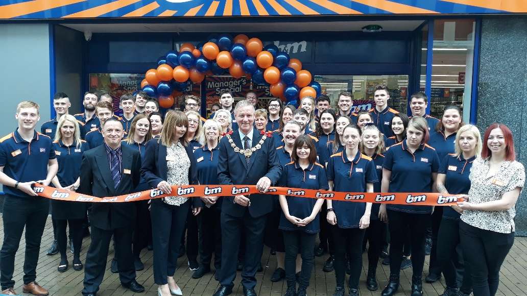 Store staff at B&M's new store in Dover were delighted to welcome local mayor, Councillor Gordon Cowan and representatives from local charity RNLI Dover. The charity received £250 worth of B&M vouchers for taking part in B&M's special day, while Mayor Cow