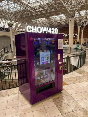 Images Chow420 Pod by ChowVerified
