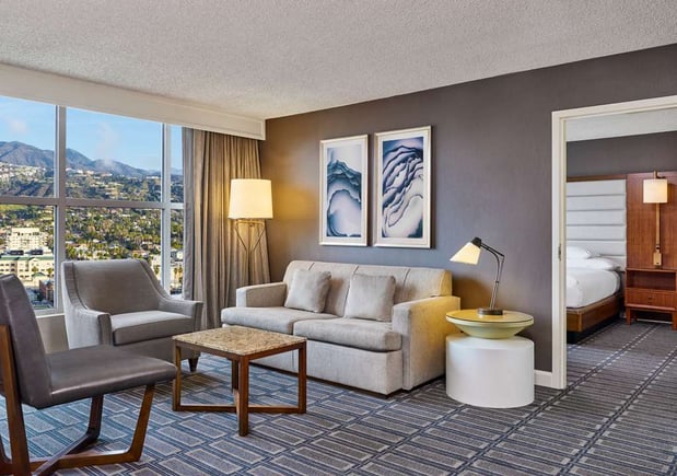 Images Hilton Los Angeles North/Glendale & Executive Meeting Ctr