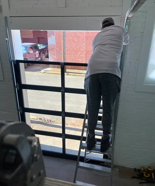 Images T&R Garage Door