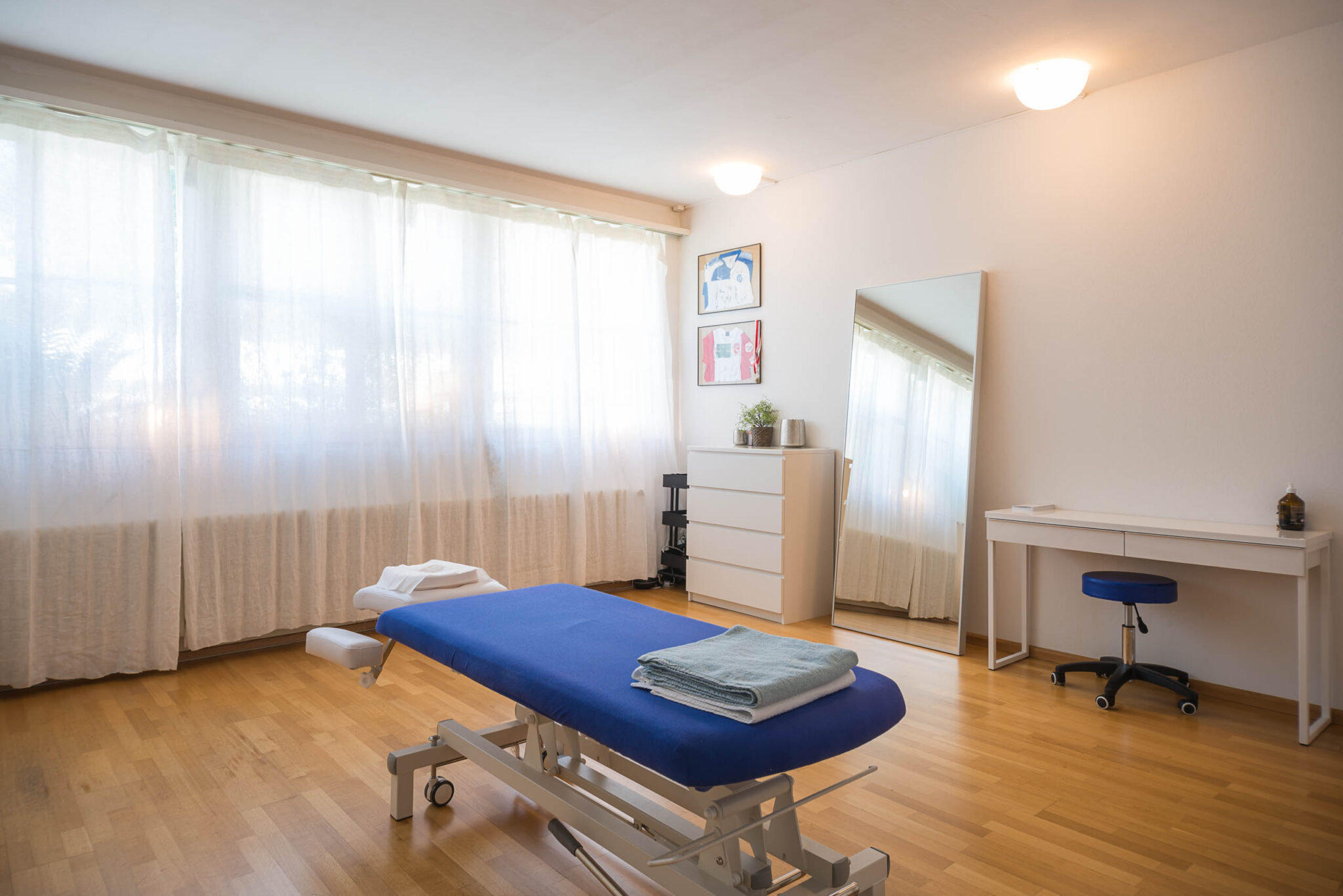 Bilder MUSCULARIA Medizinische Massage Basel