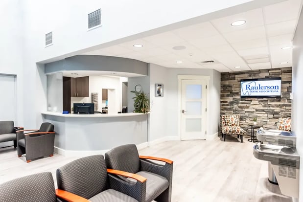 Images Raulerson Dental Associates, PA
