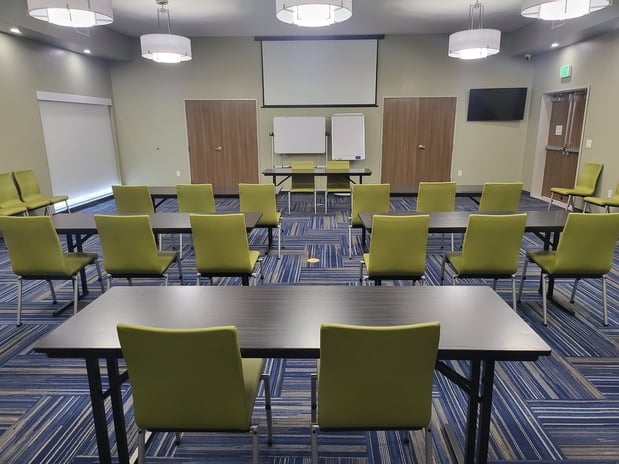 Images Holiday Inn Express & Suites Canon City by IHG