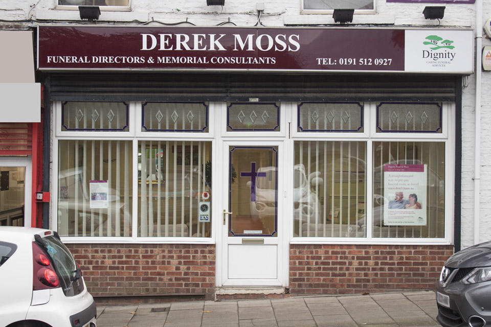 Derek Moss Funeral Directors Houghton Le Spring 01915 120927