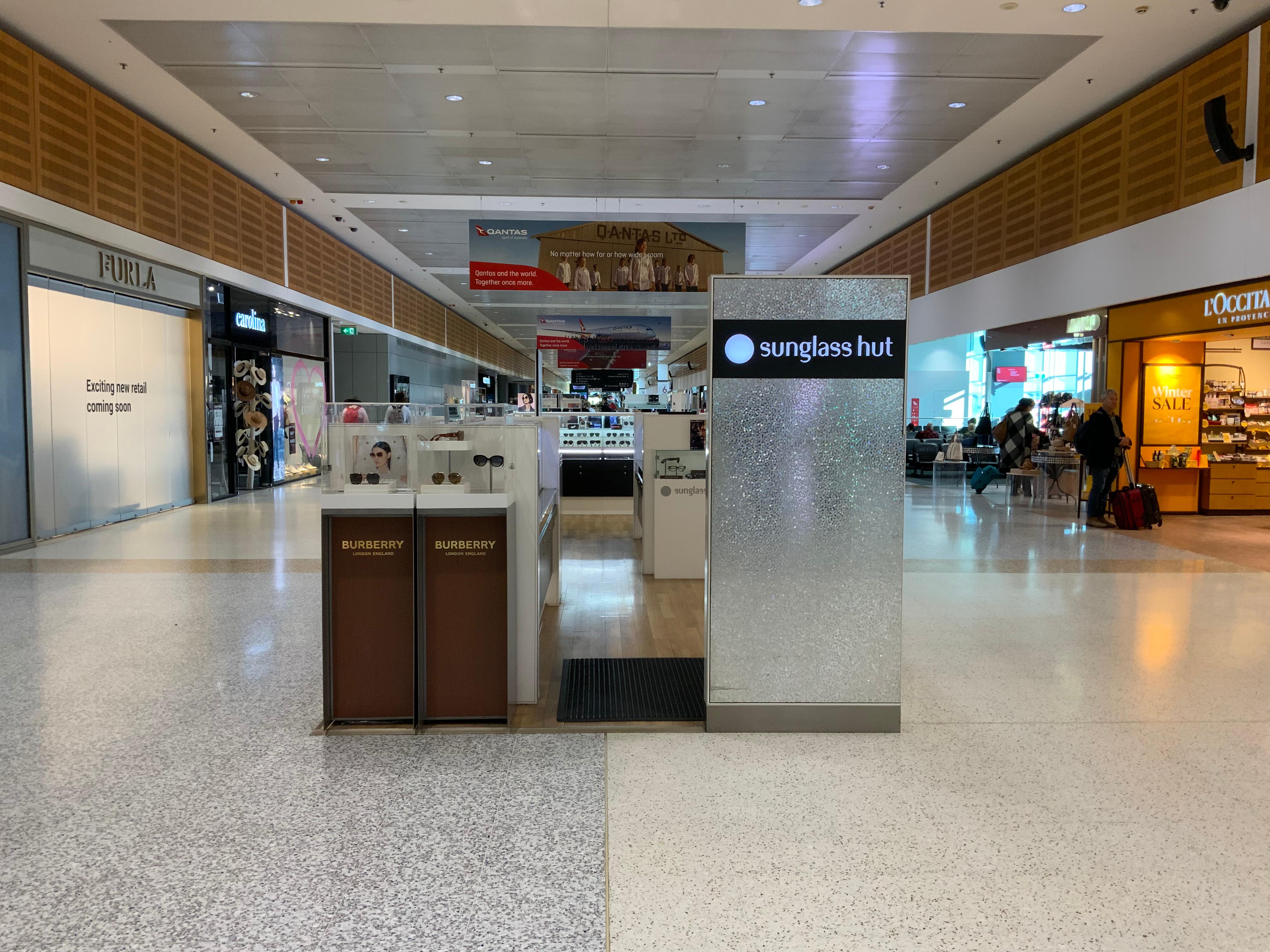 Images Sunglass Hut Sydney Qantas Domestic Terminal