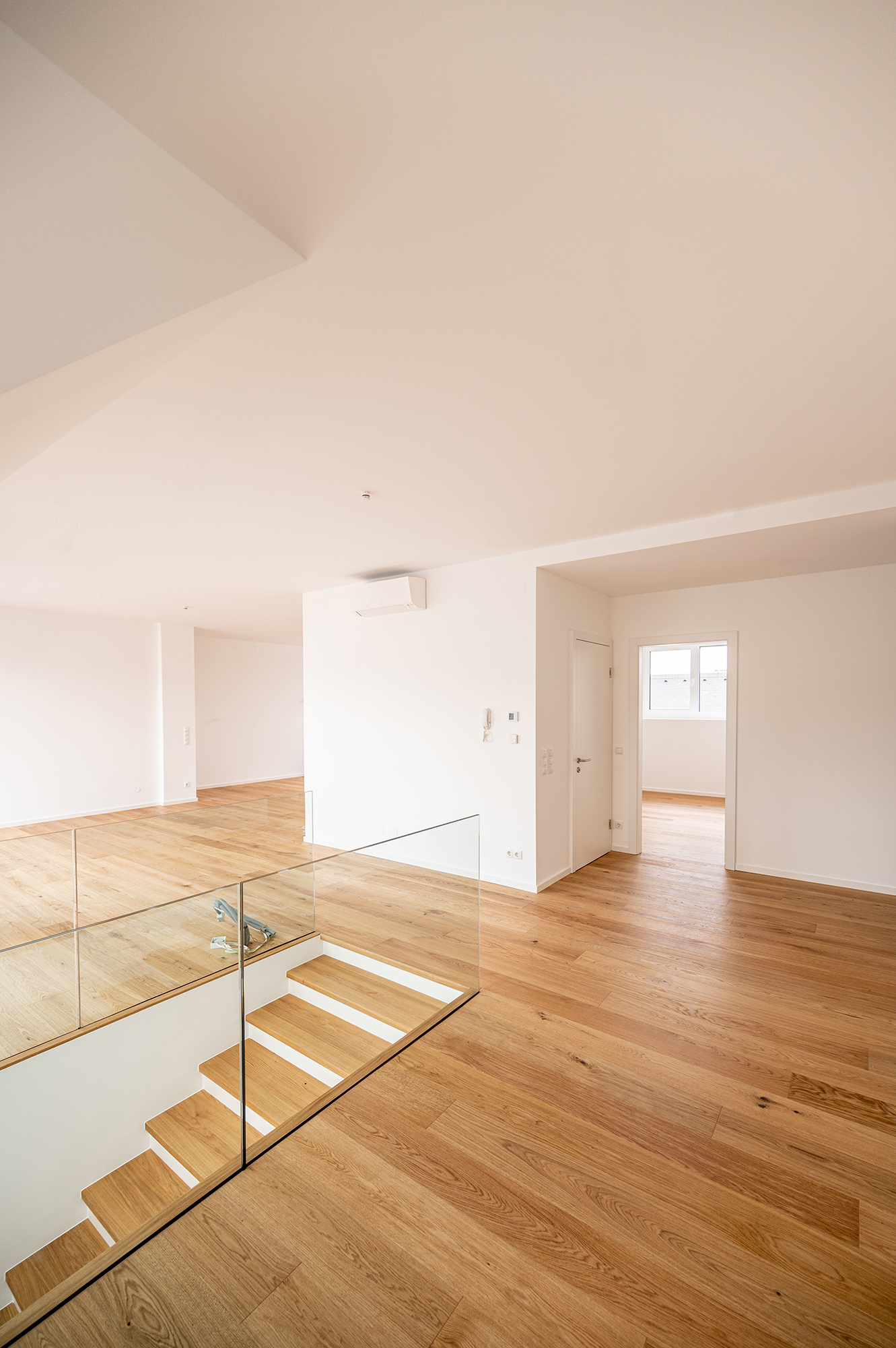 Bild 2 von Bobby Floor GmbH & Co KG