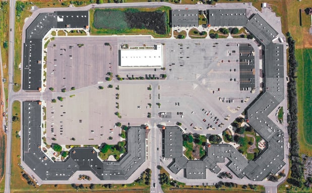 Images Finger Lakes Premium Outlets