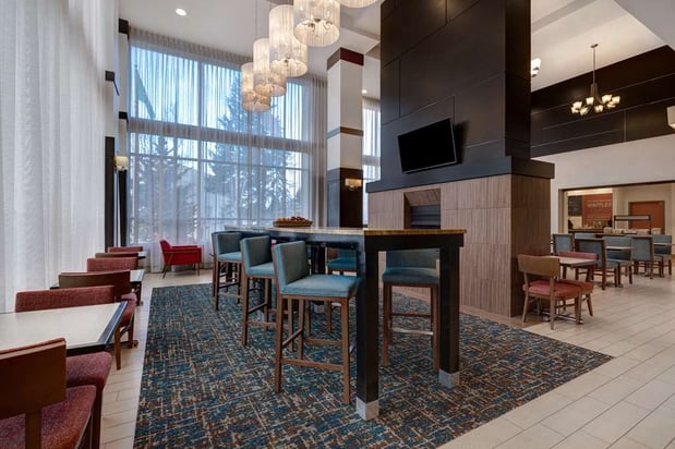 Images Hampton Inn & Suites Seattle/Federal Way