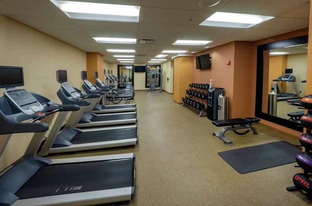 Images Hilton Garden Inn Buffalo Downtown