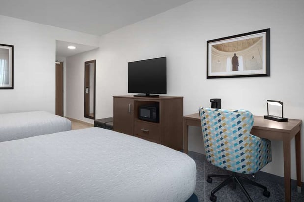 Images Hampton Inn Washington DC NoMa Union Station