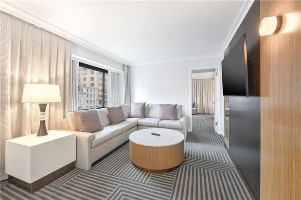 Images Capital Hilton