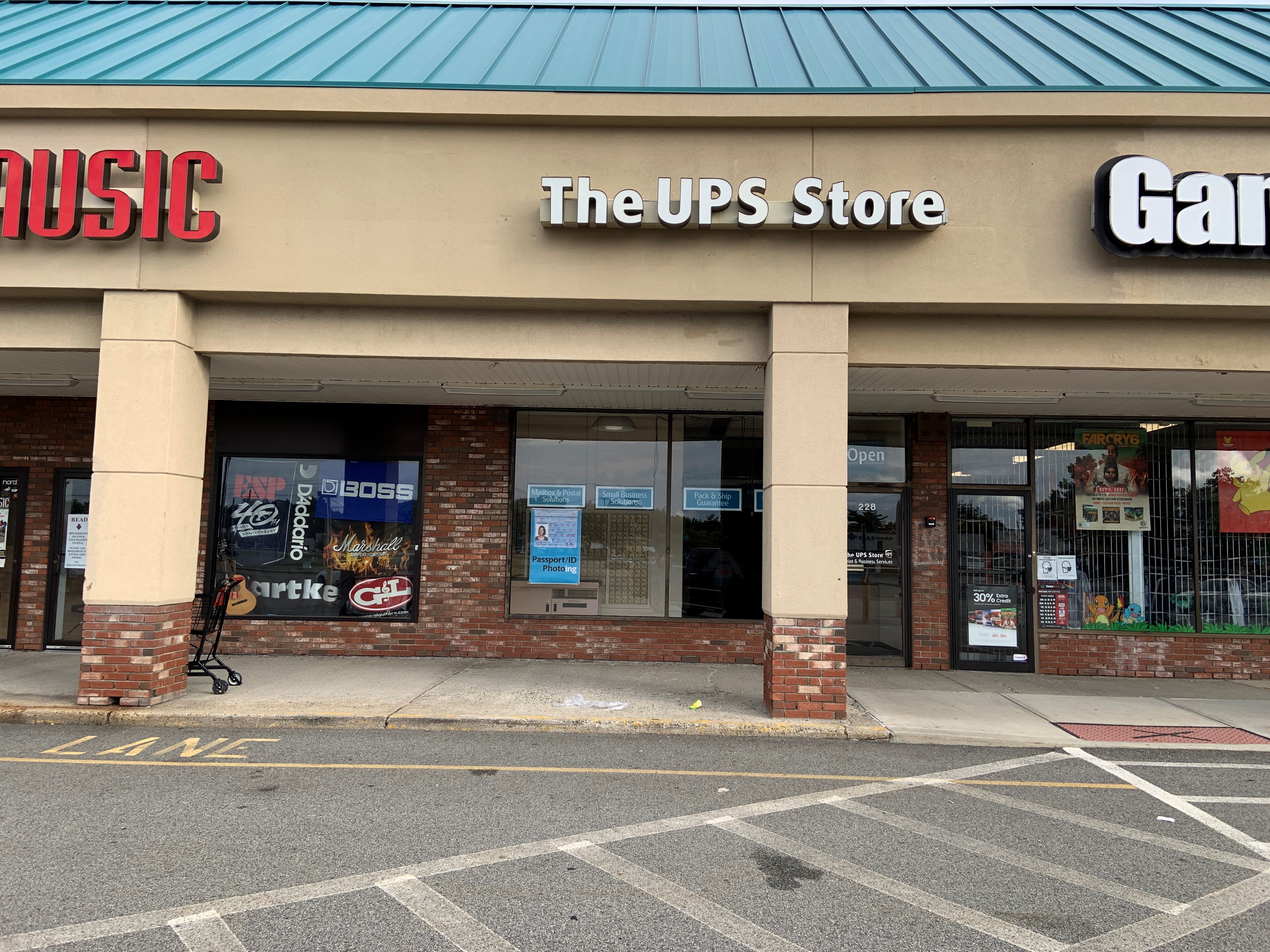 Image 3 | The UPS Store